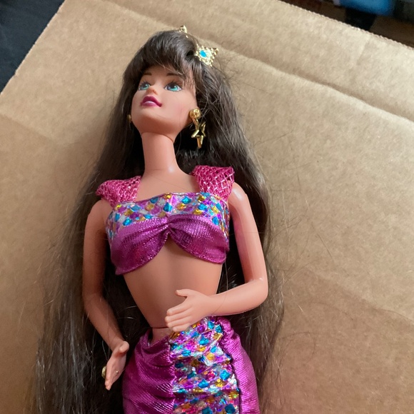 3 Barbie Mermaid dolls. K146 - Picture 9 of 9